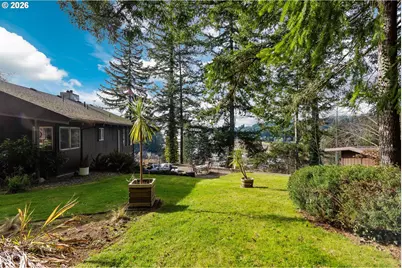 94532 Golf Course Ln, North Bend, OR 97459 - Photo 33