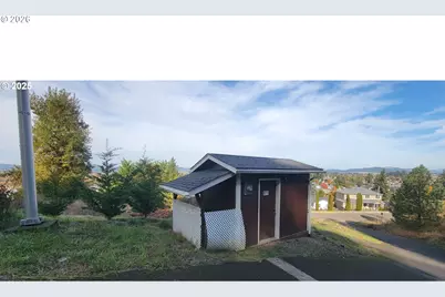 1 Queens Ave, Creswell, OR 97426 - Photo 17