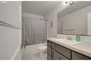 8610 NE 70th Cir, Vancouver, WA 98662 - Photo 17