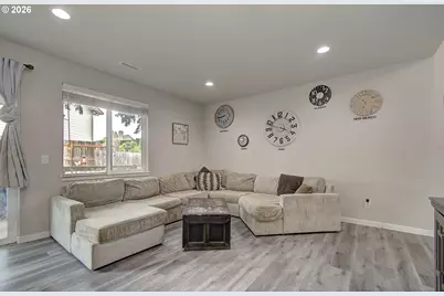 8610 NE 70th Cir, Vancouver, WA 98662 - Photo 5