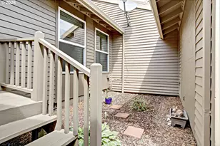 12712 SW Barberry Dr, Beaverton, OR 97008 - Photo 5