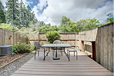 12712 SW Barberry Dr, Beaverton, OR 97008 - Photo 43