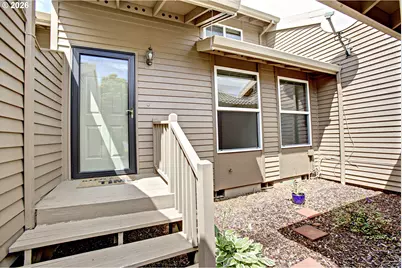 12712 SW Barberry Dr, Beaverton, OR 97008 - Photo 3