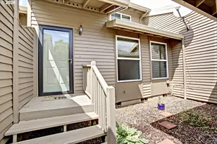 12712 SW Barberry Dr, Beaverton, OR 97008 - Photo 3