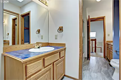 12712 SW Barberry Dr, Beaverton, OR 97008 - Photo 39
