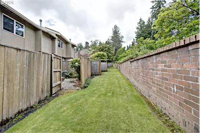 12712 SW Barberry Dr, Beaverton, OR 97008 - Photo 47