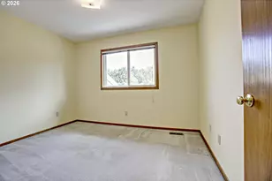 12712 SW Barberry Dr, Beaverton, OR 97008 - Photo 33