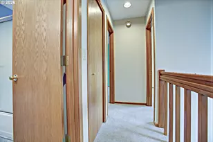 12712 SW Barberry Dr, Beaverton, OR 97008 - Photo 33