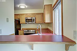 12712 SW Barberry Dr, Beaverton, OR 97008 - Photo 27