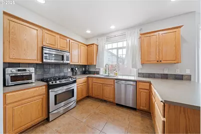 1831 N 8th Way, Ridgefield, WA 98642 - Photo 7