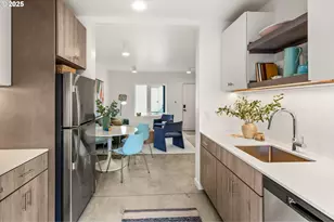 9995 SE Cottage Ln, Milwaukie, OR 97222 - Photo 9