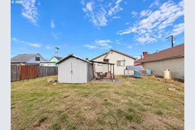 145 S 8th St, Lakeside, OR 97449 - Photo 23