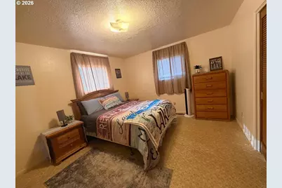 145 S 8th St, Lakeside, OR 97449 - Photo 19