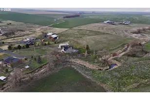 370 Riley Ln, Adams, OR 97810 - Photo 5