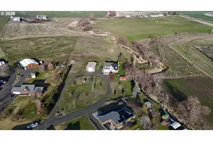 370 Riley Ln, Adams, OR 97810 - Photo 3