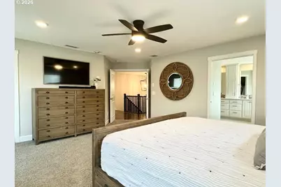 885 N Squire Dr, Ridgefield, WA 98642 - Photo 11