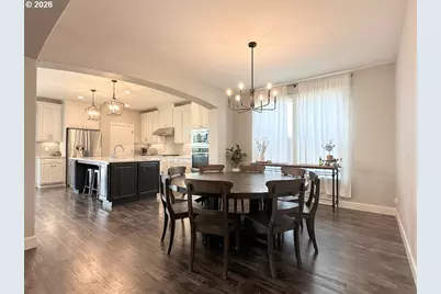 885 N Squire Dr, Ridgefield, WA 98642 - Photo 3