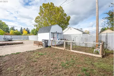 1219 Waite St, Eugene, OR 97402 - Photo 21