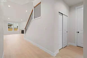 4102 NE 187th St, Vancouver, WA 98686 - Photo 9