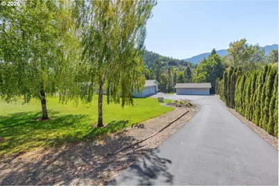7695 N Applegate Rd, Grants Pass, OR 97527 - Photo 7
