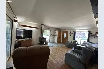 440 N Mountain Blvd, Mount Vernon, OR 97865 - Photo 11