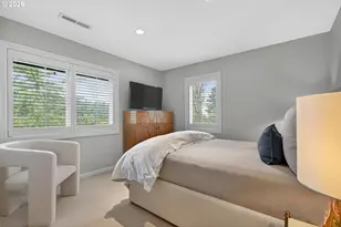 1941 SW Montgomery Pl, Portland, OR 97201 - Photo 29