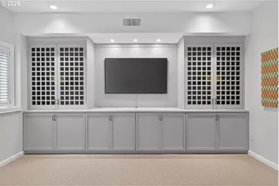 1941 SW Montgomery Pl, Portland, OR 97201 - Photo 39