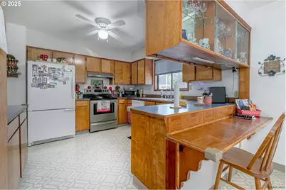 12495 SE 23rd Ave, Milwaukie, OR 97222 - Photo 17