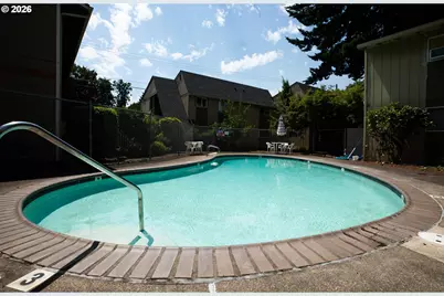 16837 SE Powell Blvd, Portland, OR 97236 - Photo 23