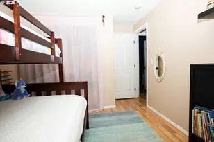 16837 SE Powell Blvd, Portland, OR 97236 - Photo 17