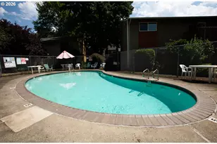 16837 SE Powell Blvd, Portland, OR 97236 - Photo 25