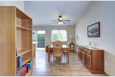 2121 NE 77th Ave, Vancouver, WA 98664 - Photo 9