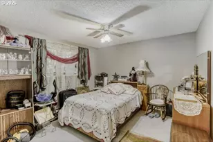 625 N Buffalo St, Portland, OR 97217 - Photo 13