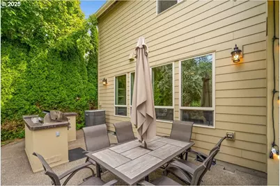 1315 Begonia Ave, Forest Grove, OR 97116 - Photo 39