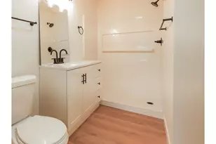 2172 17th St, North Bend, OR 97459 - Photo 19