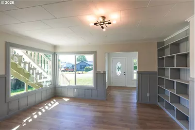 2172 17th St, North Bend, OR 97459 - Photo 11