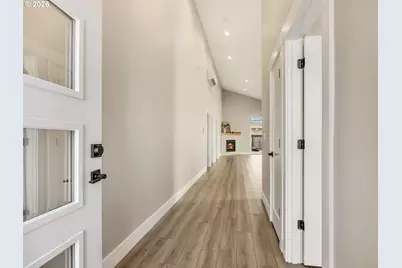 201 24th St NE, Long Beach, WA 98631 - Photo 3