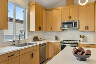 201 24th St NE, Long Beach, WA 98631 - Photo 7