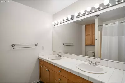 1718 NE 11th Ave #415, Portland, OR 97212 - Photo 23