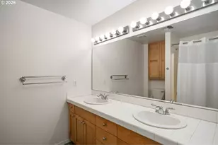 1718 NE 11th Ave, Portland, OR 97212 - Photo 23