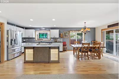 13330 Squire Dr, Oregon City, OR 97045 - Photo 11