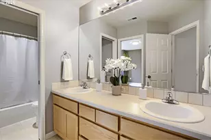 11040 SE Happy Valley Dr, Happy Valley, OR 97086 - Photo 25
