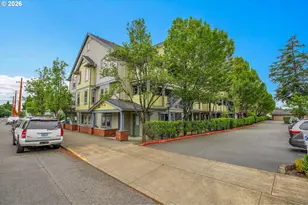 9837 NE Irving St, Portland, OR 97220 - Photo 3