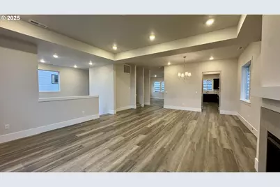 11710 SW 176th Dr, Beaverton, OR 97007 - Photo 11