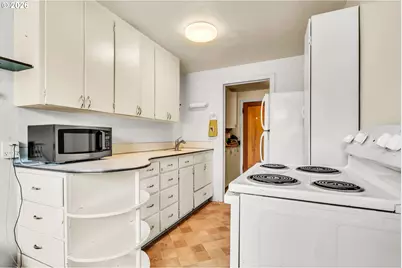 1182 F St, Springfield, OR 97477 - Photo 23