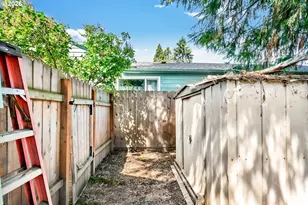1182 F St, Springfield, OR 97477 - Photo 25