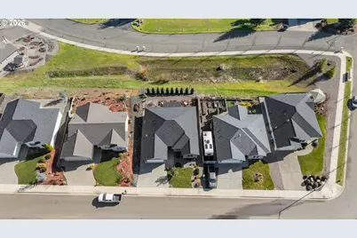 832 Sand Pines Ave, Sutherlin, OR 97479 - Photo 31