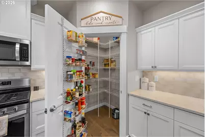 832 Sand Pines Ave, Sutherlin, OR 97479 - Photo 11