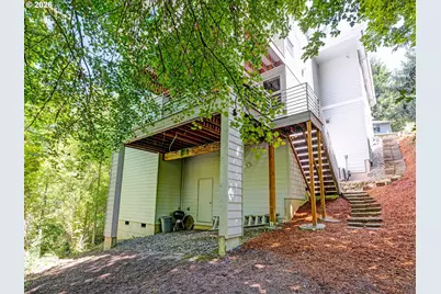 2935 SW 89th Ave, Portland, OR 97225 - Photo 41