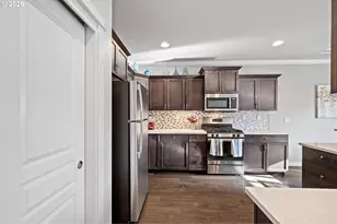 820 Tyson Ln, Eugene, OR 97404 - Photo 13